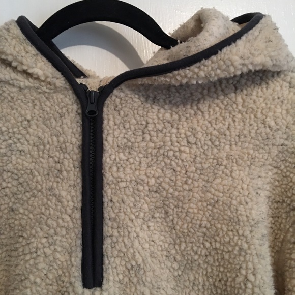 Unionbay Quarter-Zip Hoodie - Picture 4 of 7